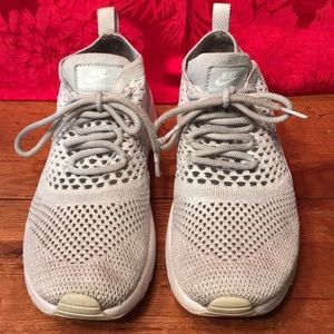 Nike women’s Air Max Thea Ultra US size 8